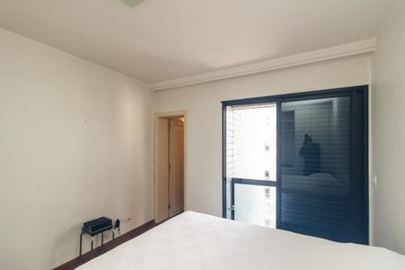 Apartamento à venda com 238m², 4 quartos e 4 vagasQuarto 3 - Suíte
