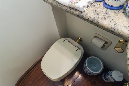 Apartamento à venda com 238m², 4 quartos e 4 vagasLavabo