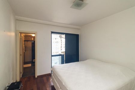 Apartamento à venda com 238m², 4 quartos e 4 vagasQuarto 3 - Suíte