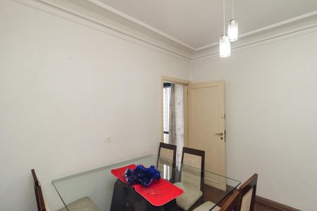 Apartamento à venda com 238m², 4 quartos e 4 vagasCopa