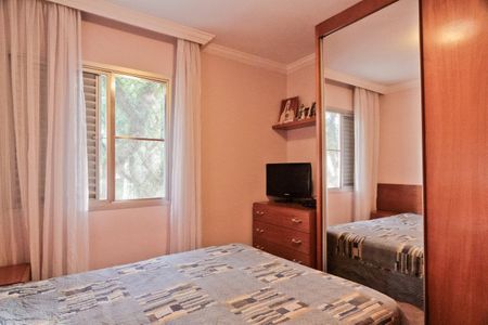 Apartamento à venda com 52m², 3 quartos e 1 vaga Apartamento à venda com 52m², 3 quartos e 1 vagaQuarto 2