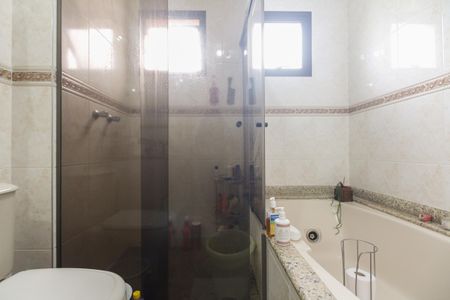 Apartamento à venda com 134m², 3 quartos e 3 vagasBanheiro Suíte 1