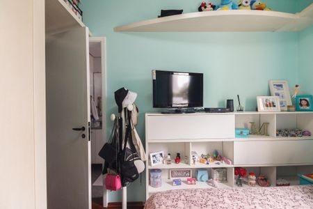 Apartamento à venda com 134m², 3 quartos e 3 vagasSuíte 2