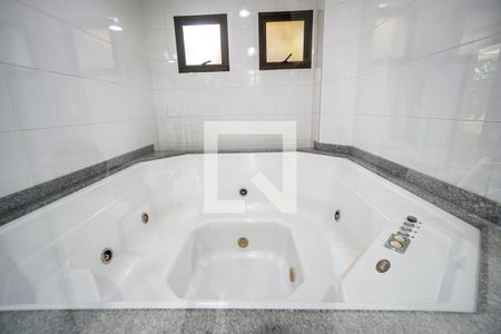 Apartamento à venda com 134m², 3 quartos e 3 vagasCondomínio - Spa e Sauna 
