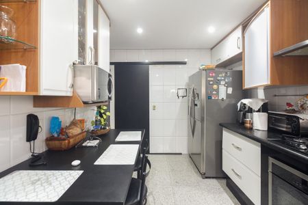 Apartamento à venda com 134m², 3 quartos e 3 vagasCozinha 