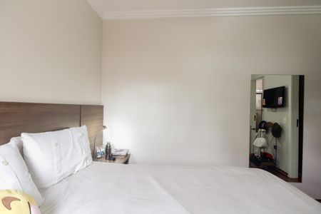 Apartamento à venda com 134m², 3 quartos e 3 vagasSuíte 1