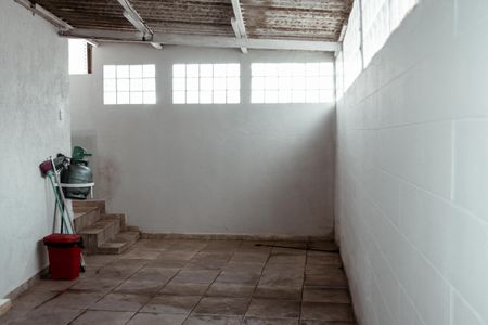 Casa para alugar com 100m², 2 quartos e sem vagaÁrea comum