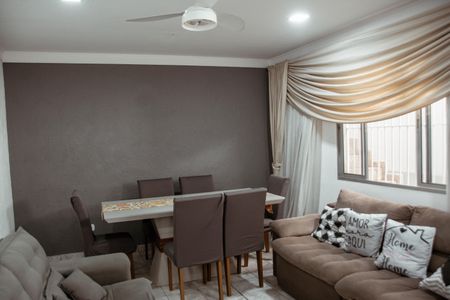Casa para alugar com 100m², 2 quartos e sem vagaSala
