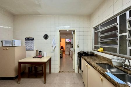 Casa à venda com 480m², 3 quartos e 2 vagasCozinha