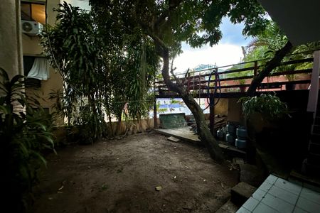 Casa à venda com 480m², 3 quartos e 2 vagasQuintal