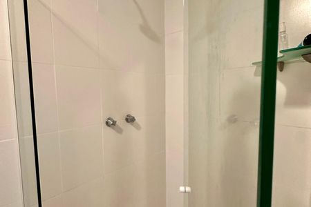 Casa à venda com 480m², 3 quartos e 2 vagasBanheiro social