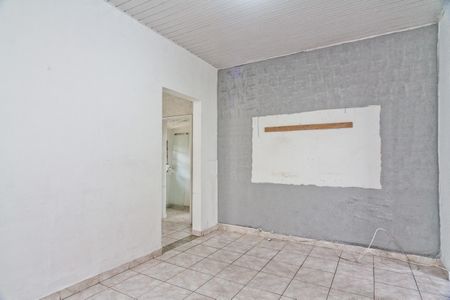 Casa à venda com 300m², 2 quartos e 2 vagasSala