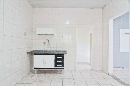 Casa à venda com 300m², 2 quartos e 2 vagasCozinha