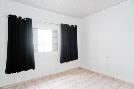 Casa à venda com 300m², 2 quartos e 2 vagasQuarto