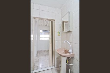 Casa à venda com 300m², 2 quartos e 2 vagasBanheiro