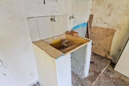 Casa à venda com 300m², 2 quartos e 2 vagasÁrea de Serviço