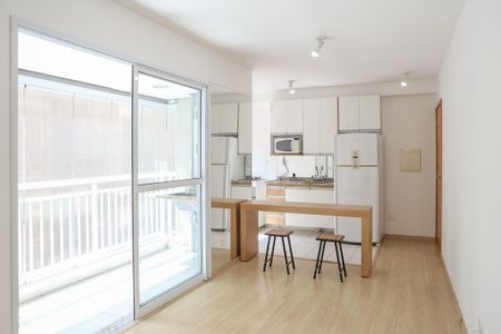 Apartamento à venda com 42m², 1 quarto e 1 vaga Apartamento à venda com 42m², 1 quarto e 1 vagaSala