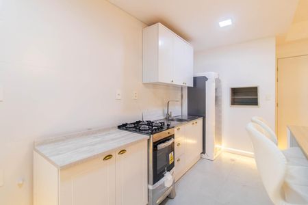 Cozinha de apartamento à venda com 1 quarto, 41m² em Tristeza, Porto Alegre