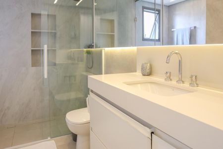 Apartamento para alugar com 147m², 3 quartos e 2 vagasBanheiro da Suíte 1