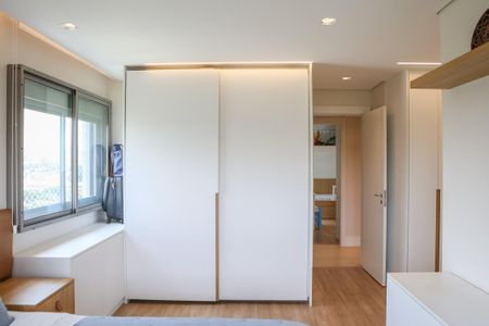 Apartamento para alugar com 147m², 3 quartos e 2 vagasSuíte 1