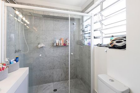 Apartamento à venda com 100m², 2 quartos e 1 vagaBanheiro da Suíte