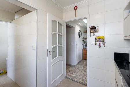 Apartamento à venda com 100m², 2 quartos e 1 vagaCozinha