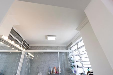 Apartamento à venda com 100m², 2 quartos e 1 vagaBanheiro da Suíte