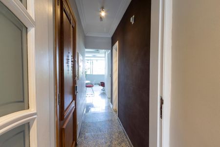 Apartamento à venda com 100m², 2 quartos e 1 vagaCorredor