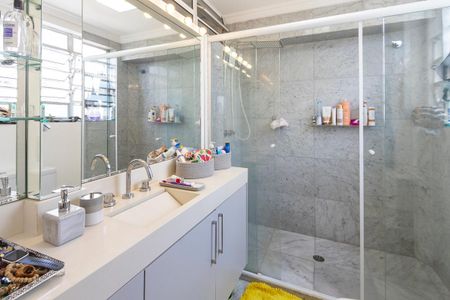 Apartamento à venda com 100m², 2 quartos e 1 vagaBanheiro da Suíte