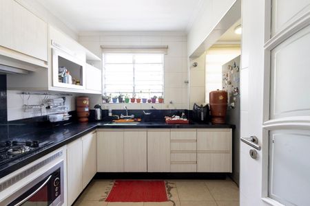 Apartamento à venda com 100m², 2 quartos e 1 vagaCozinha