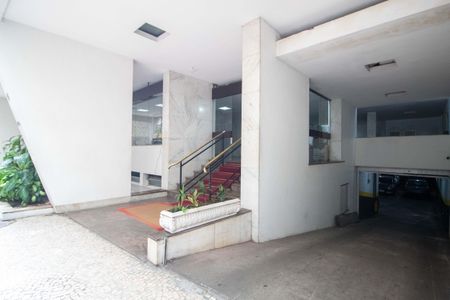 Apartamento para alugar com 100m², 3 quartos e 1 vagaPortaria