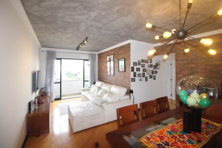 Apartamento à venda com 88m², 3 quartos e 2 vagasSala