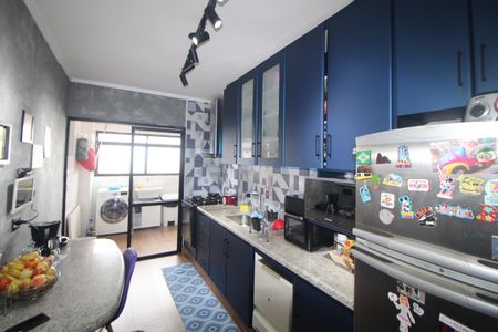 Apartamento à venda com 88m², 3 quartos e 2 vagasCozinha