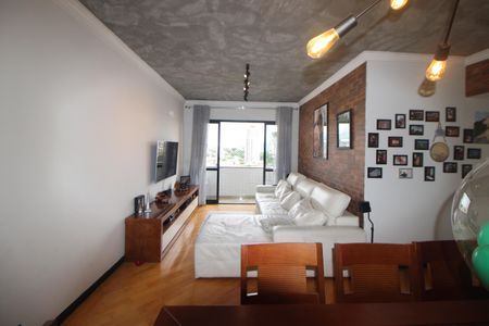 Apartamento à venda com 88m², 3 quartos e 2 vagasSala