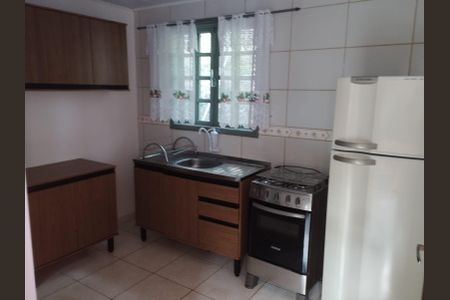 Casa para alugar com 60m², 2 quartos e 1 vaga Casa para alugar com 60m², 2 quartos e 1 vagaCozinha