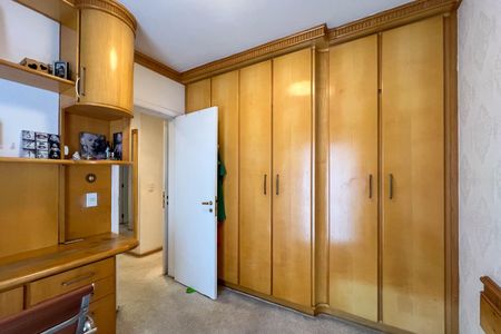 Apartamento à venda com 114m², 3 quartos e 3 vagasQuarto 3