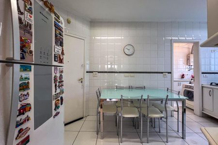 Apartamento à venda com 114m², 3 quartos e 3 vagasCozinha