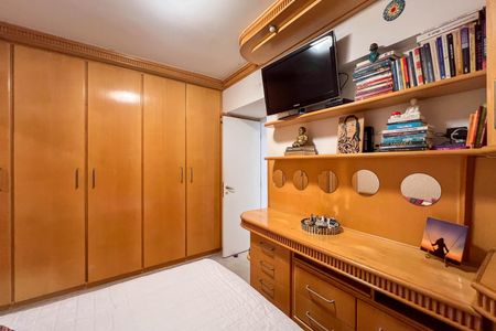 Apartamento à venda com 114m², 3 quartos e 3 vagasQuarto 2