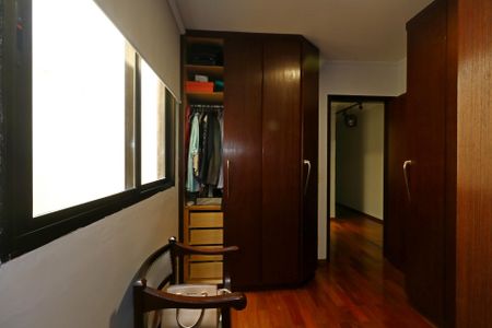 Apartamento à venda com 115m², 2 quartos e 2 vagasCloset da Suíte