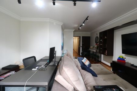 Apartamento à venda com 115m², 2 quartos e 2 vagasSala