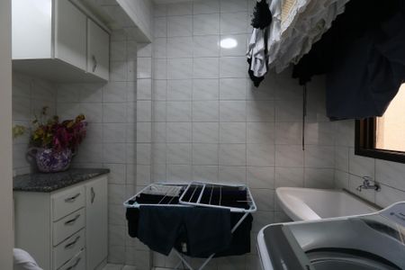 Apartamento à venda com 115m², 2 quartos e 2 vagasÁrea de Serviço