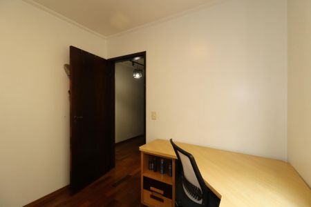Apartamento à venda com 115m², 2 quartos e 2 vagasQuarto