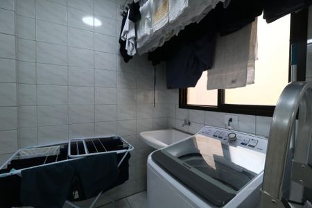 Apartamento à venda com 115m², 2 quartos e 2 vagasÁrea de Serviço