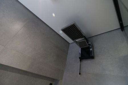 Apartamento à venda com 115m², 2 quartos e 2 vagasBanheiro da Suíte - Chuveiro