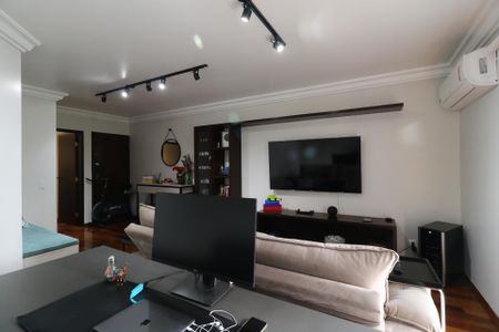 Apartamento à venda com 115m², 2 quartos e 2 vagasSala