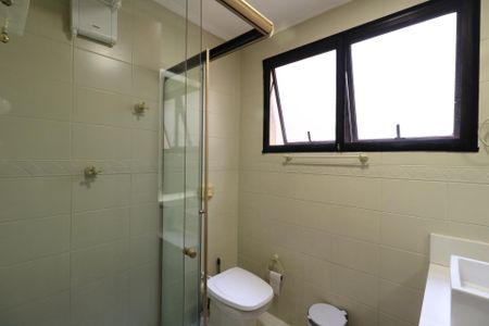 Apartamento à venda com 115m², 2 quartos e 2 vagasBanheiro Social
