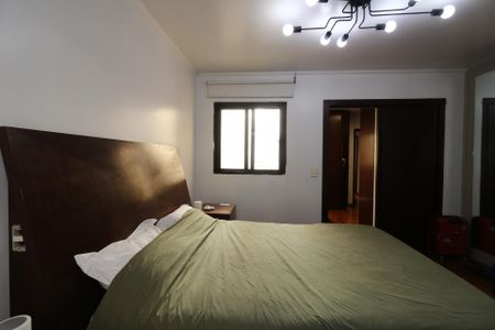 Apartamento à venda com 115m², 2 quartos e 2 vagasSuíte