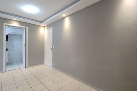 Sala de apartamento à venda com 2 quartos, 55m² em Taquara, Rio de Janeiro