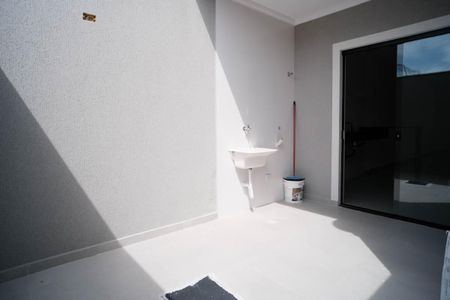 Casa à venda com 108m², 3 quartos e 2 vagasÁrea comum