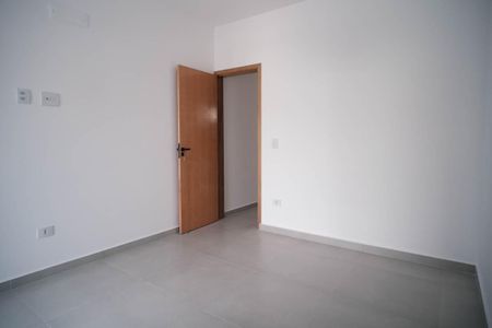 Casa à venda com 108m², 3 quartos e 2 vagasSuíte